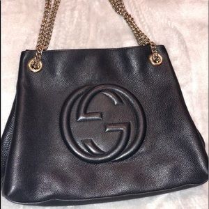 GUCCI Pebbled Calfskin Soho